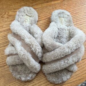 UGG Fluffy Gray Slippers